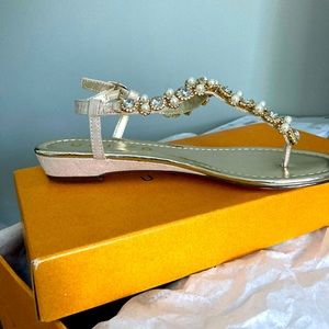 UNISA Pearl sandals